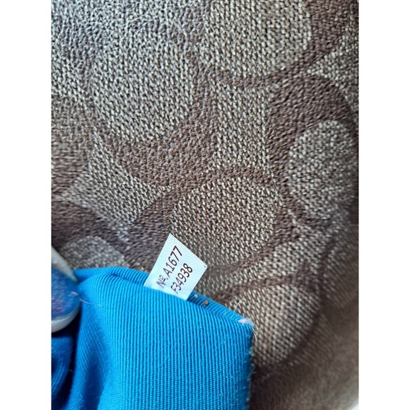 Coach File Bag in Signature Canvas‎ F34938 | Light Khaki/Pool Blue - Picture 3 of 13